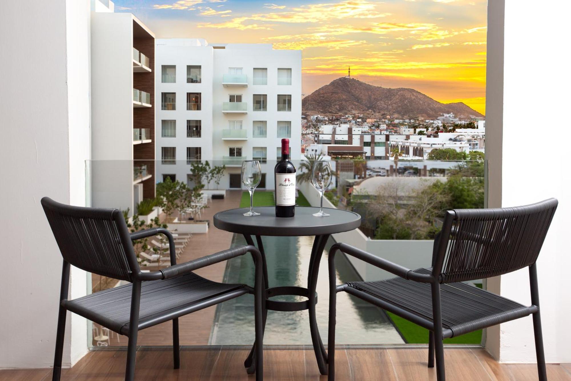 Marea Los Cabos Modern 3 Brd - Prime Location Near Beach & Marina Fast Wifi 卡波圣卢卡斯 外观 照片
